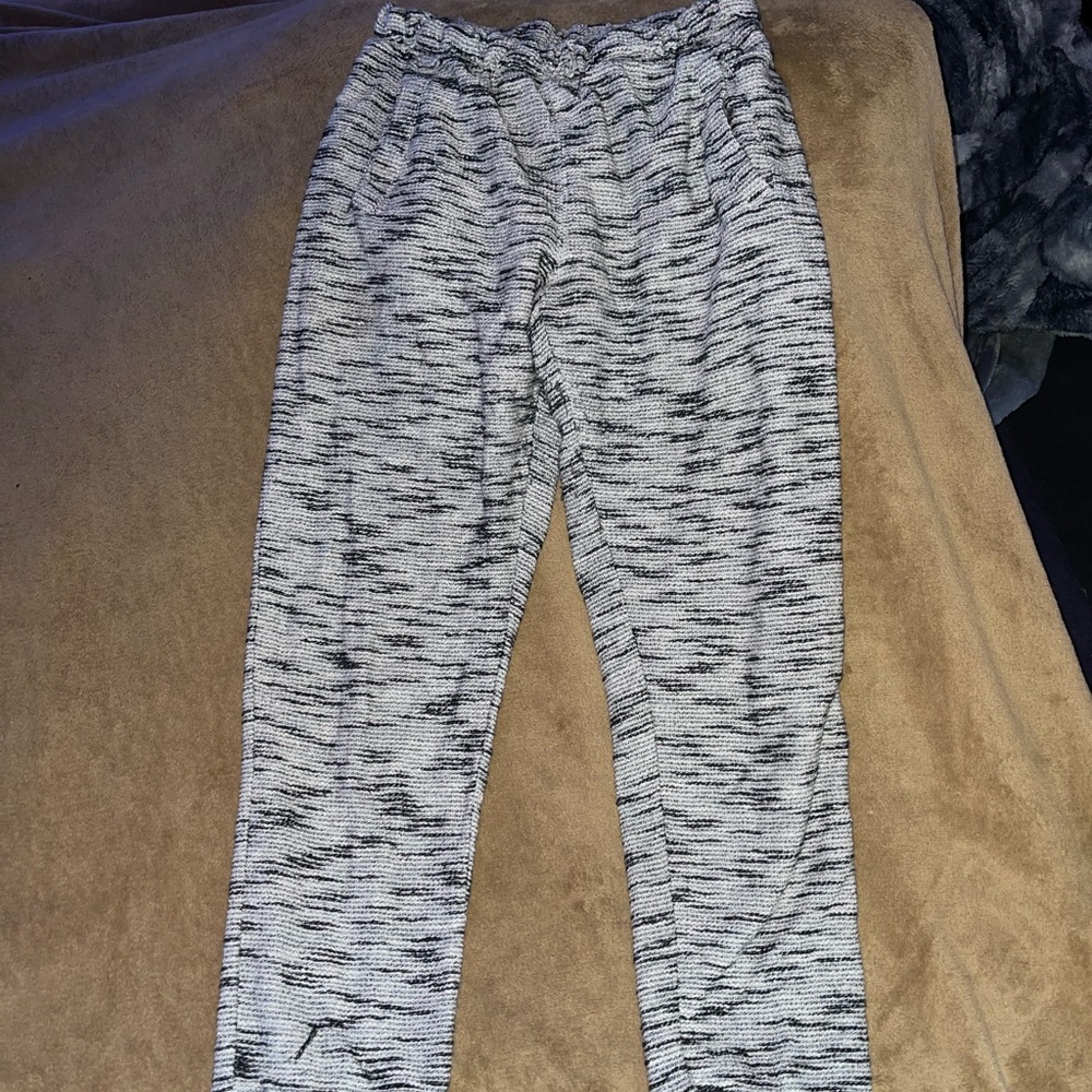 Size XXL (girls) Black & White Joggers